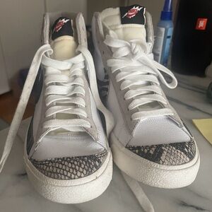 Nike Blazer Mid 77 - Men’s 9.5